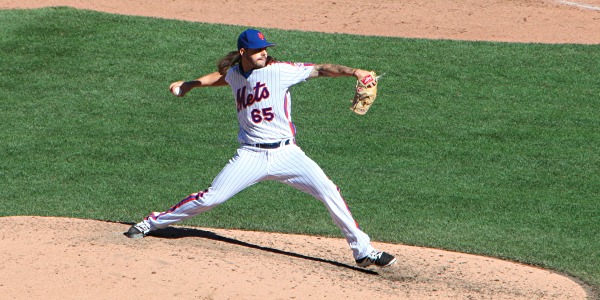 Robert Gsellman pitching